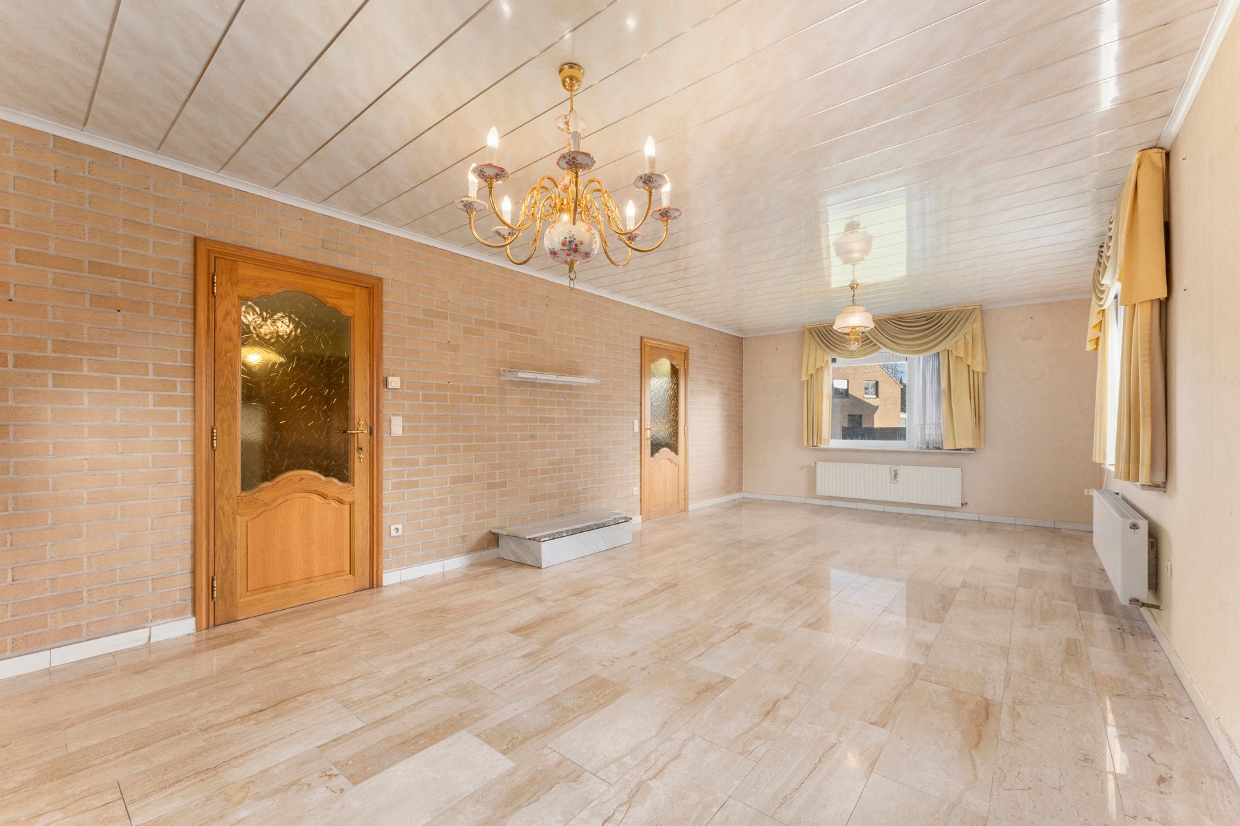 Bungalow met potentieel in centrum Torhout foto 4