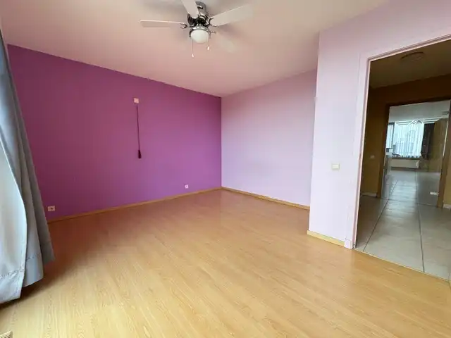 Zeer ruim 2 slpk appartement te huur in Westende dorp! foto 13
