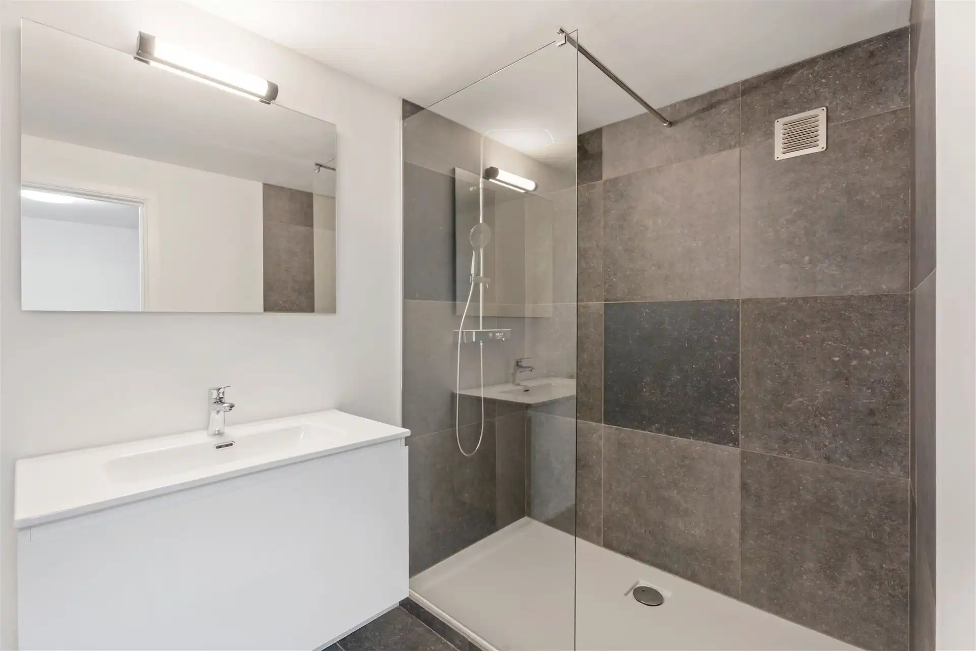 TOPLOCATIE / ZEEDIJK  foto 6