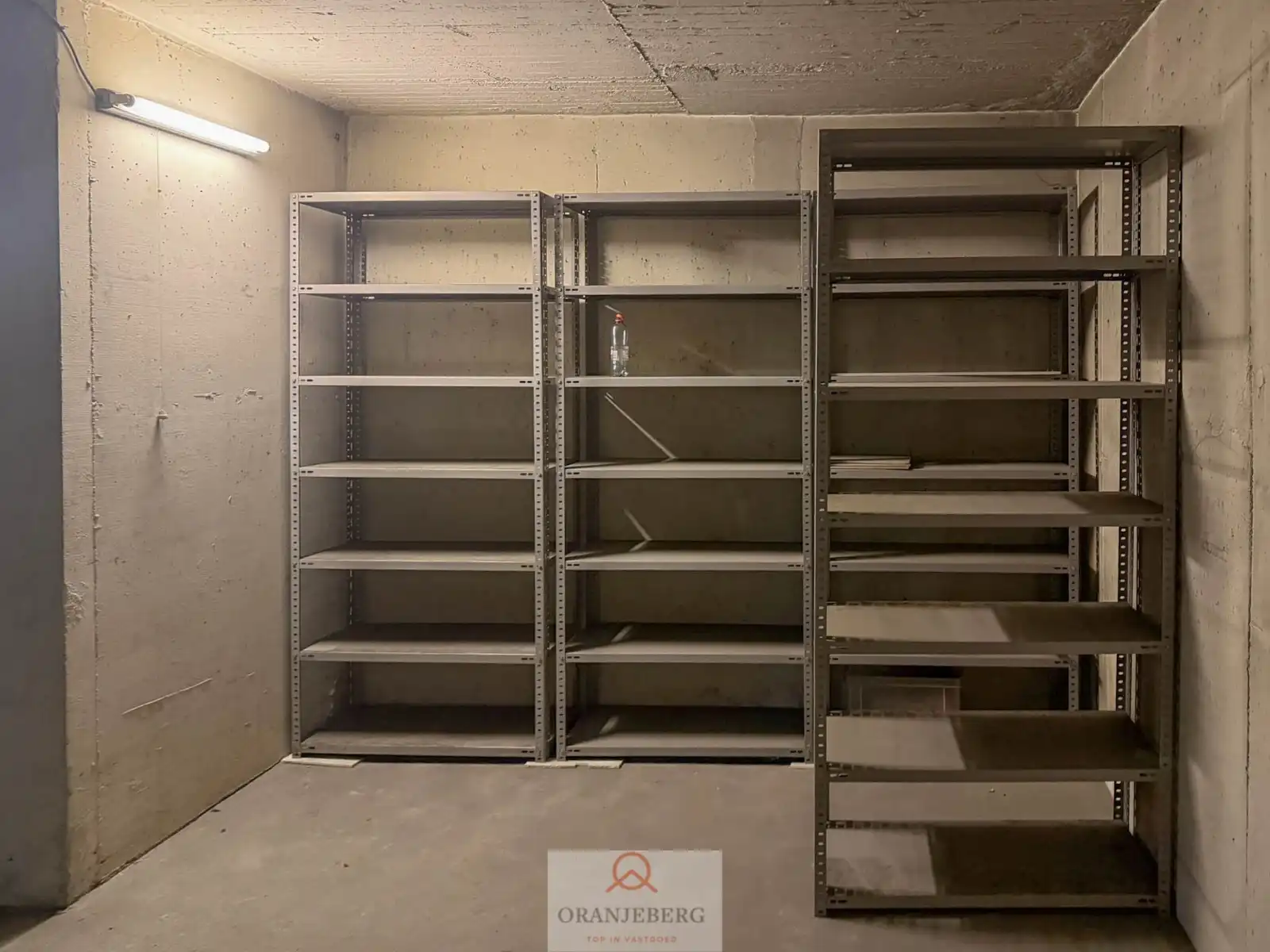 Garagebox te huur in hart van Gent op de kouter foto 7