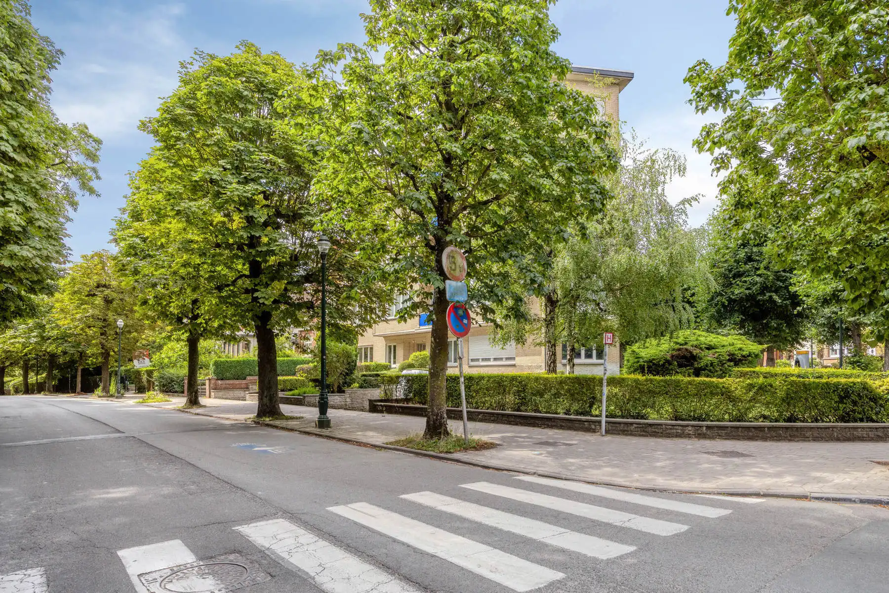 Goed gelegen gelijkvloersappartement met 2 slaapkamers foto 3
