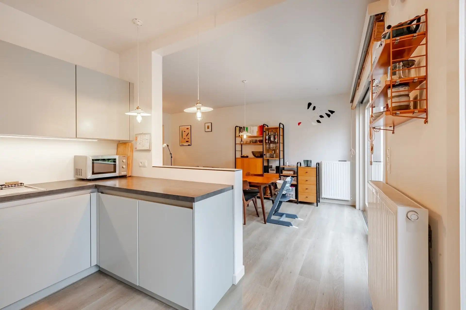Fijne instapklare rijwoning in centrum Wetteren foto 12