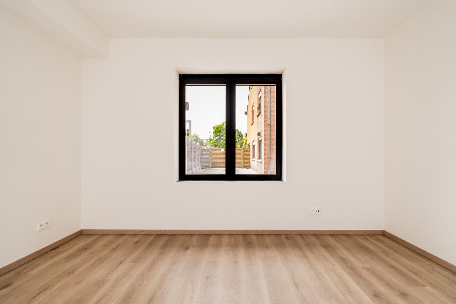 Nieuwbouw gelijkvloers appartement met mooie afwerkingsgraad! foto 12
