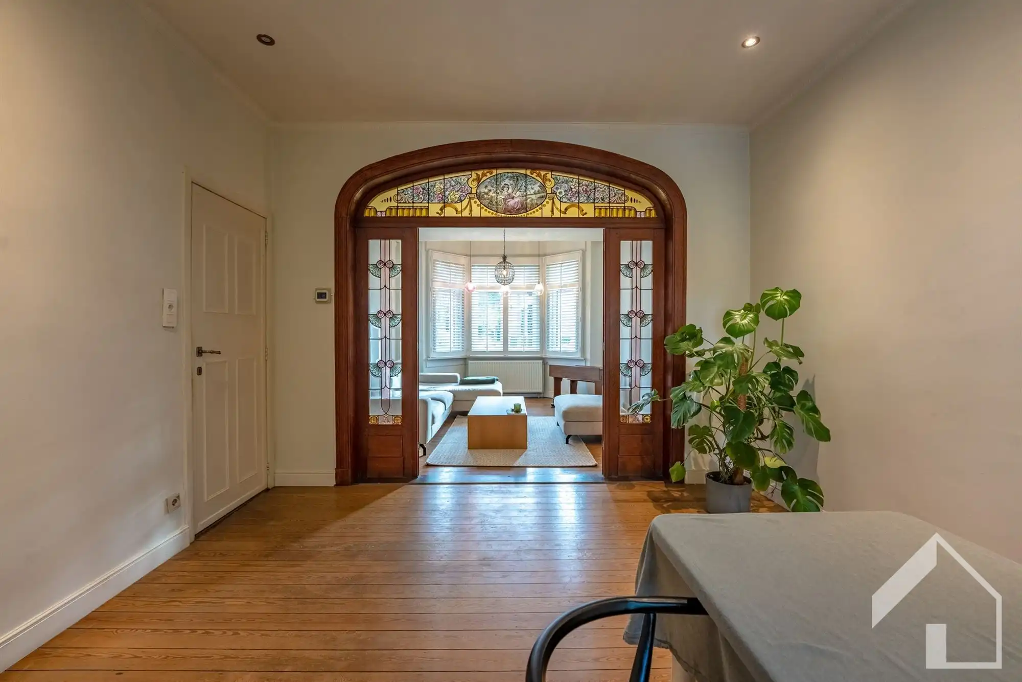 Authentieke gerenoveerde gezinswoning met 3 slaapkamers in centrum Brasschaat foto 2