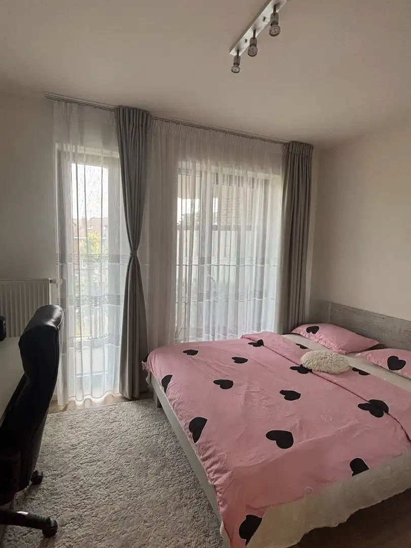 LICHTRIJK EN ENERGIEZUINIG 2-SLAAPKAMERAPPARTEMENT MET TWEE TERRASSEN EN PARKEERPLAATS foto 23