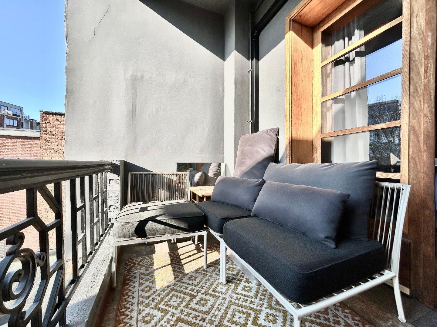 Gezellig 1slpk appartement met terras foto 15