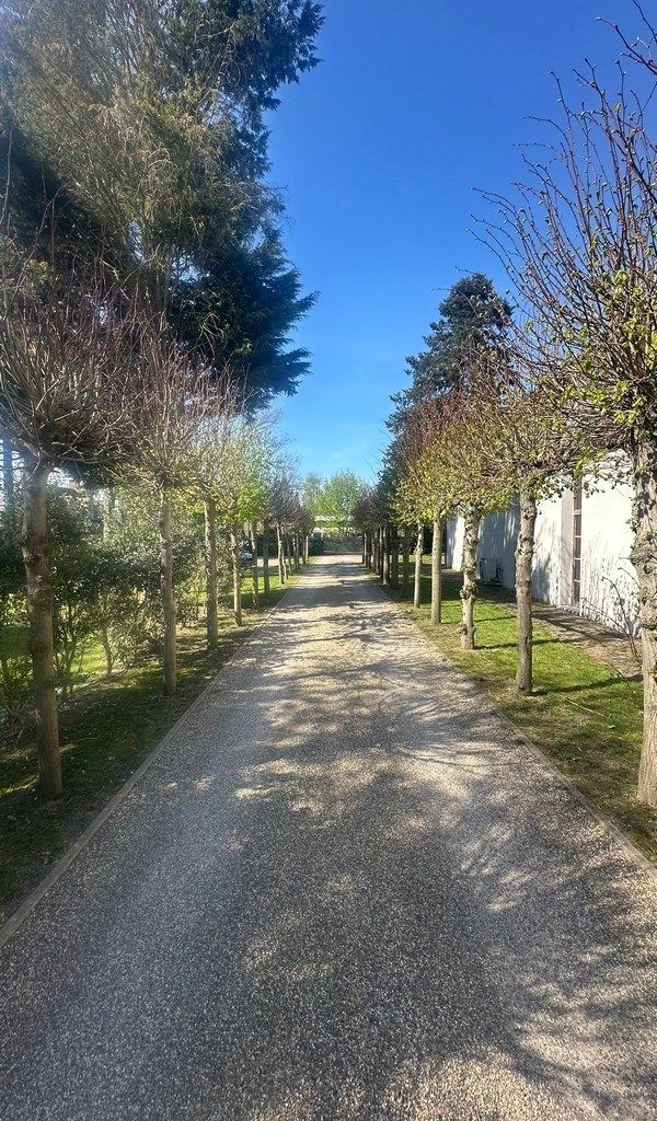 Ingedeeld kantoor te huur in standalone kantoorgebouw in Deurle foto 18