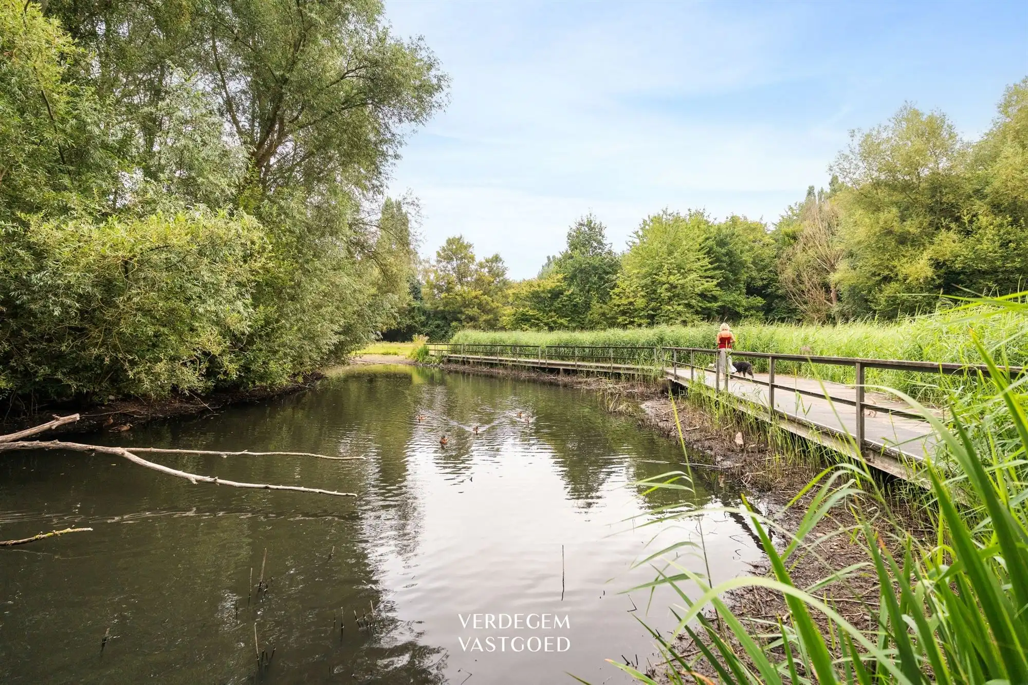 Karaktervolle woning met fijne tuin foto 16