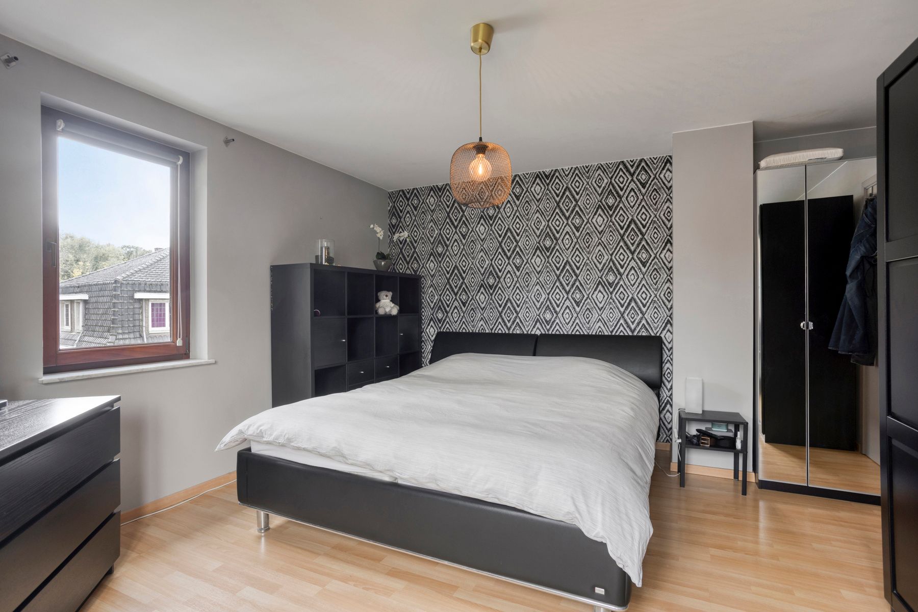 Woning met 3slpk, tuin en oprit, dorpskern nabij Beukenbos. foto 13