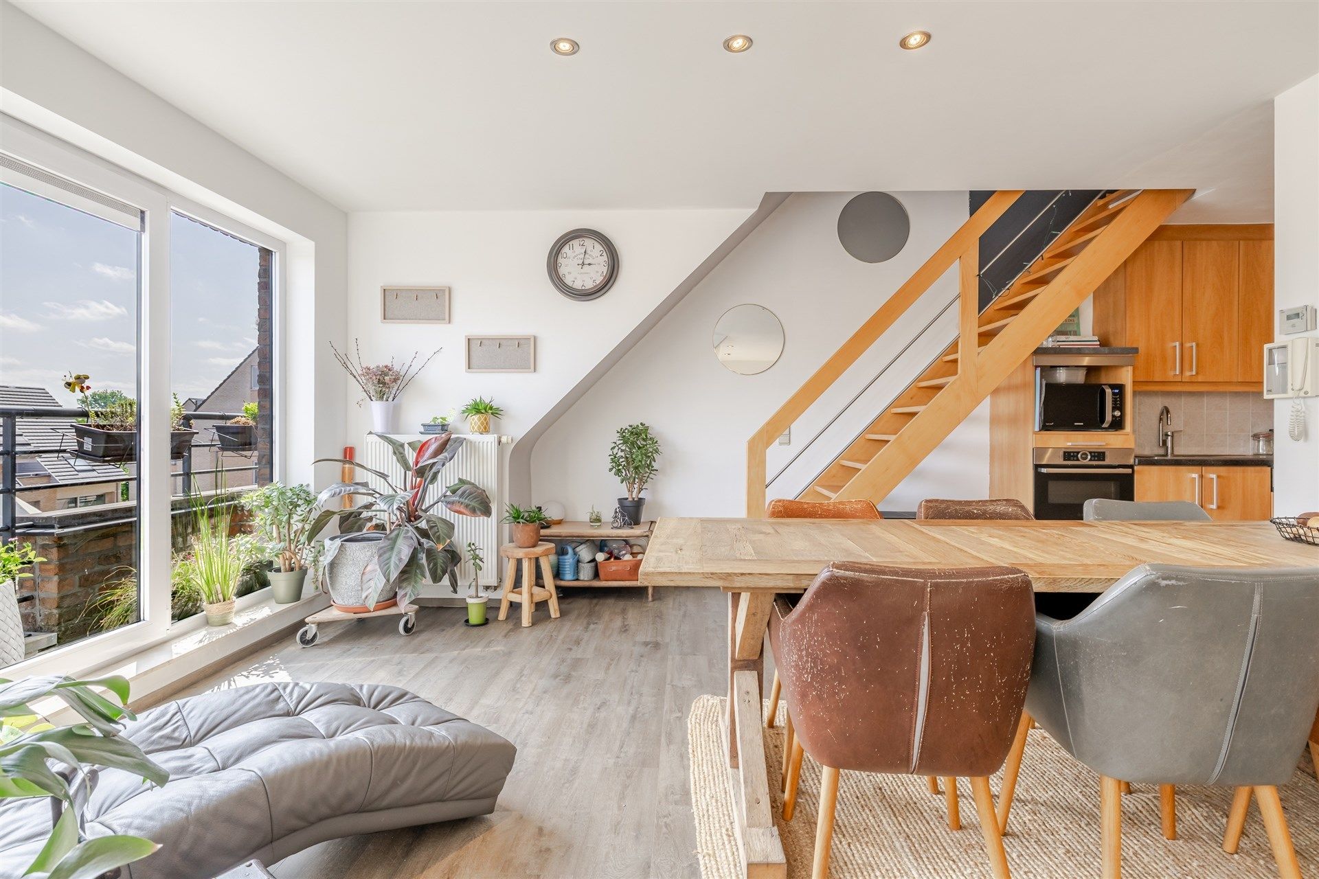 Topper! Instapklaar charmant duplex appartement op toplocatie! foto 7