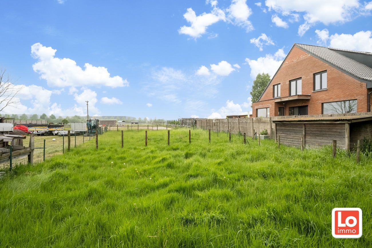 Af te breken woning op een goed bereikbare locatie in hartje Desteldonk nabij Gent! foto 4