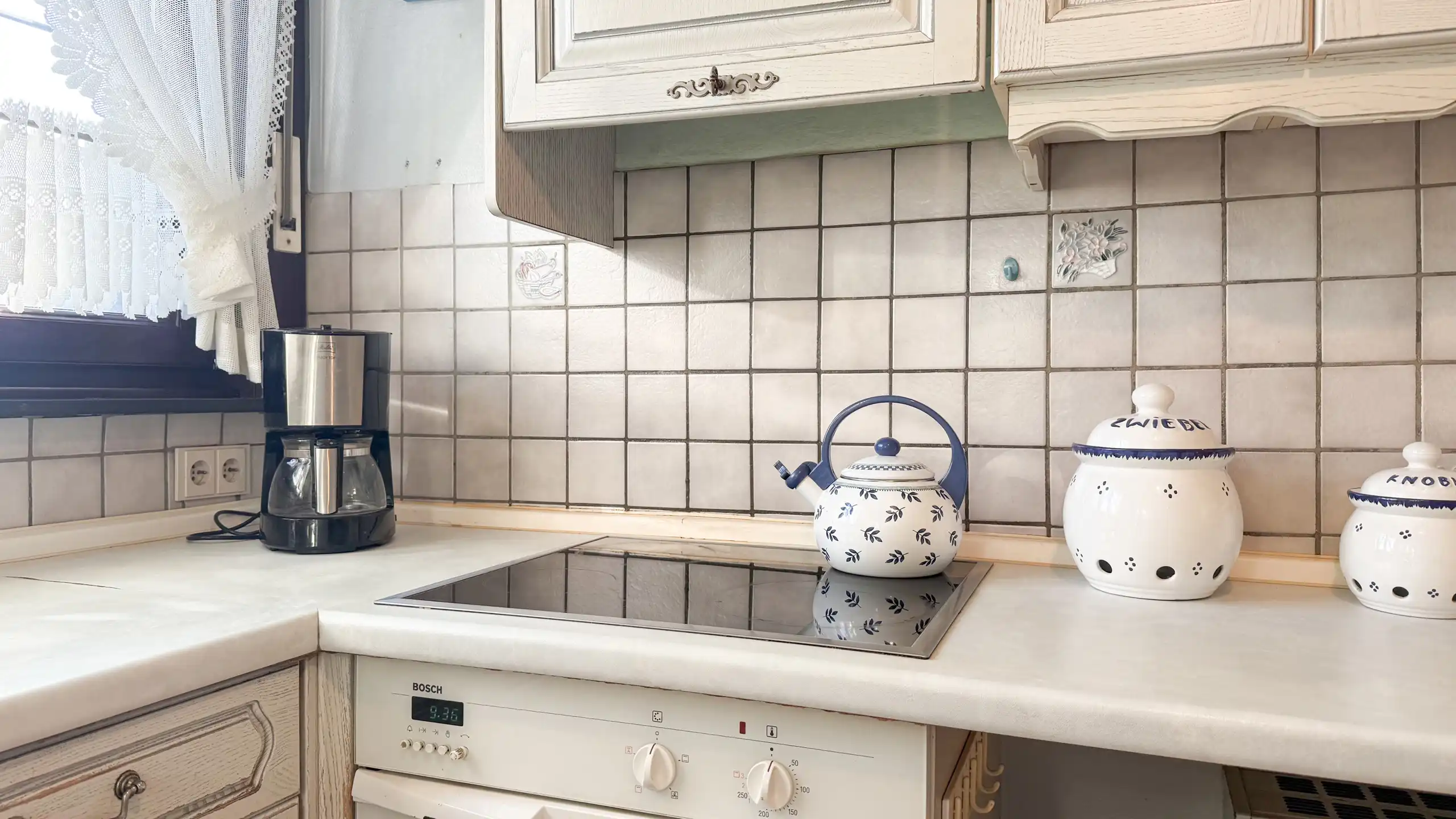 Gelijkvloerse woning met 3 slpks en grote garage te Heusden! foto 10