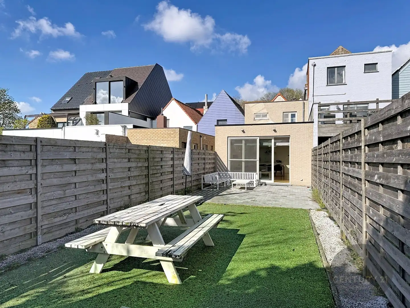 KNAP GERENOVEERDE WONING! foto 10