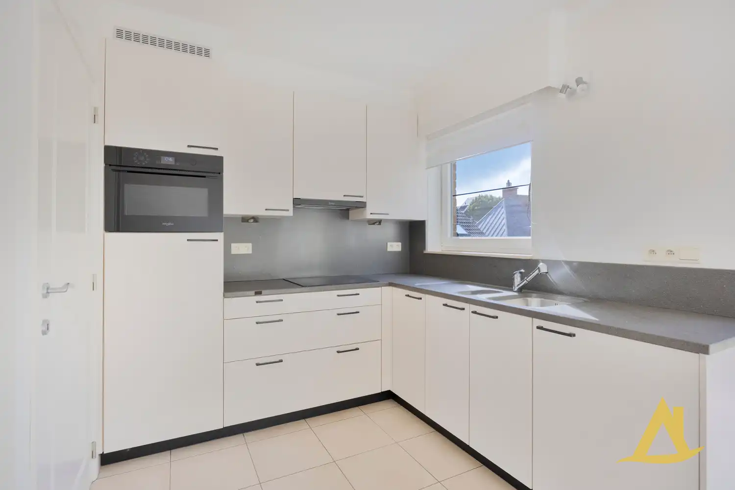 RECENT APPARTEMENT MET PRACHTIG ZICHT, CENTRUM DIEST! foto 16