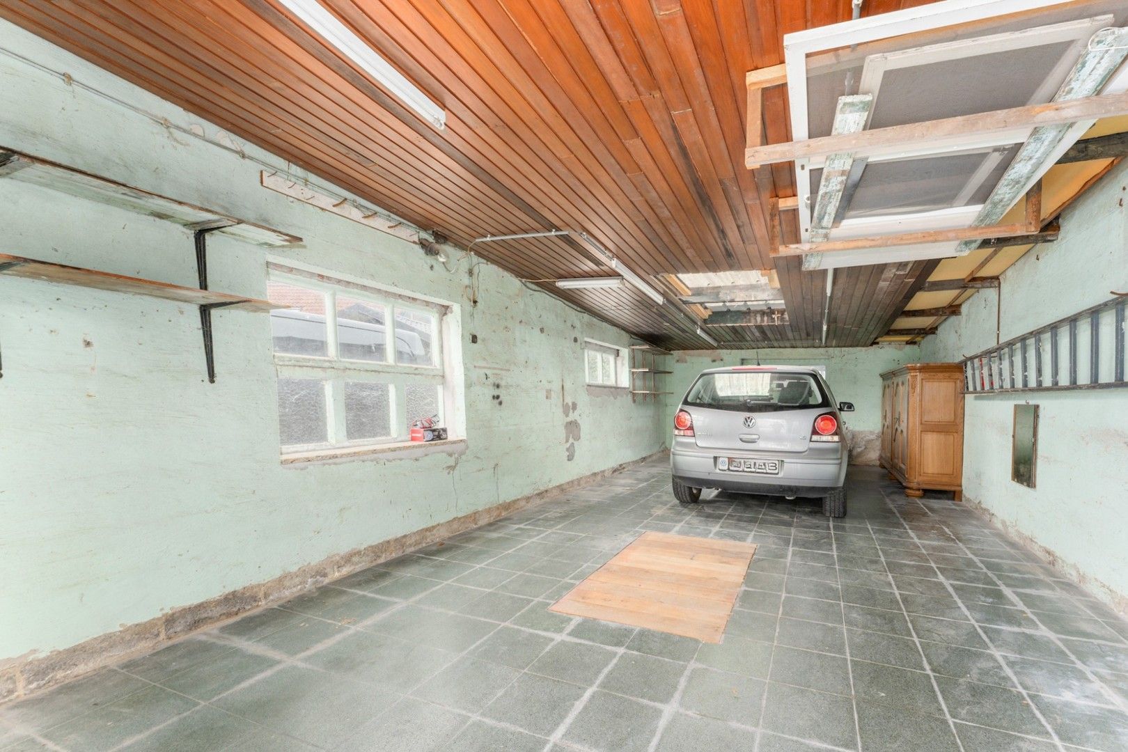 Lichtrijke en stevig gebouwde halfopen woning op een perceel van 794 m² foto 17