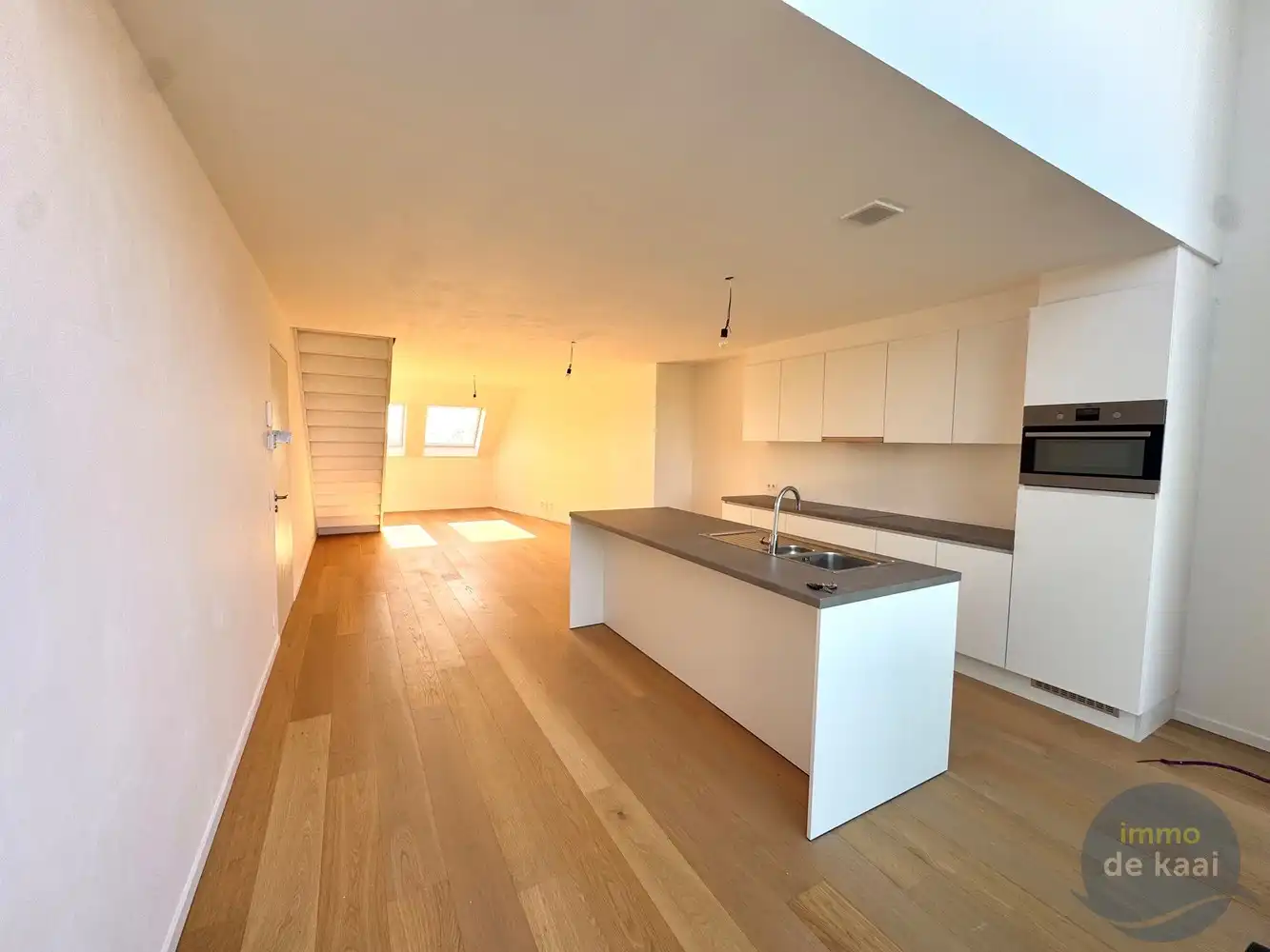 Appartement te huur foto {{pictureIndex}}