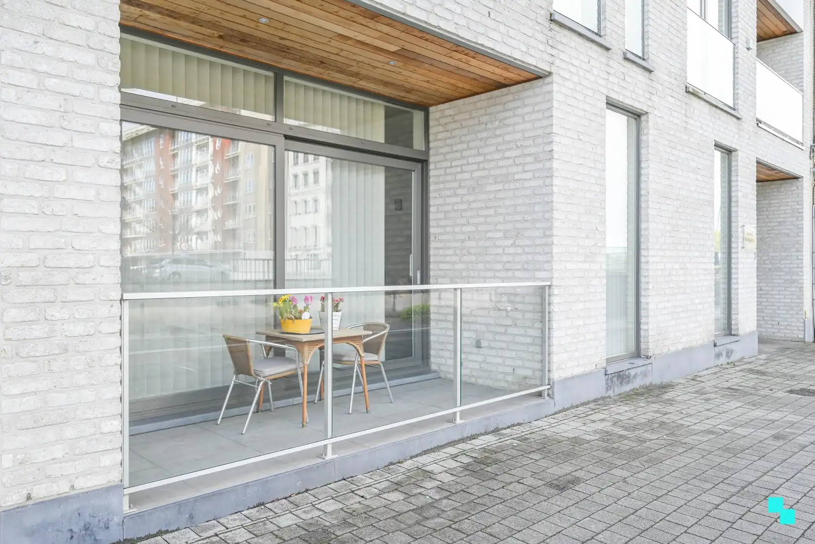 Instapklaar appartement te Harelbeke foto 8