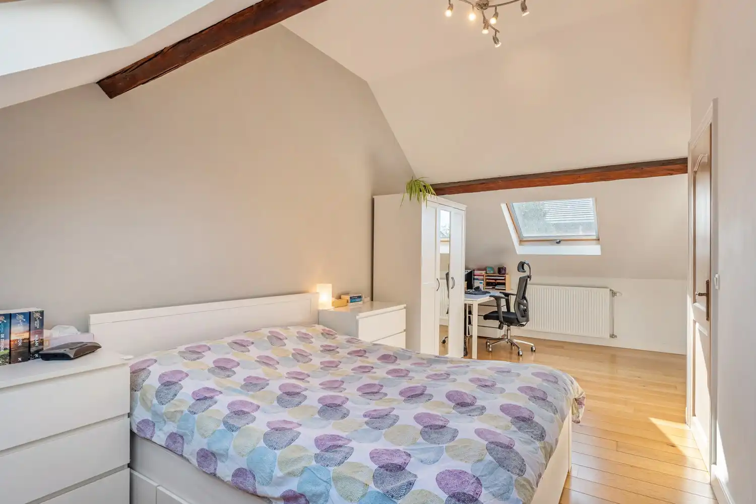 Rustig gelegen en halfopen woning met 3/4 slaapkamers en een tuin nabij de Vaart te Herent! foto 16