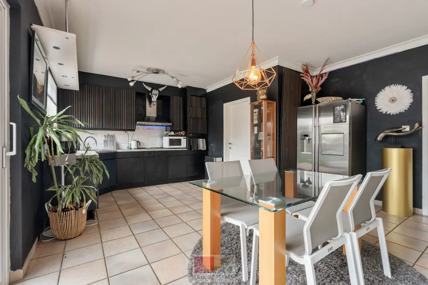 Vrijstaande woning met luxe buitenbeleving en topligging nabij Maastricht foto 8