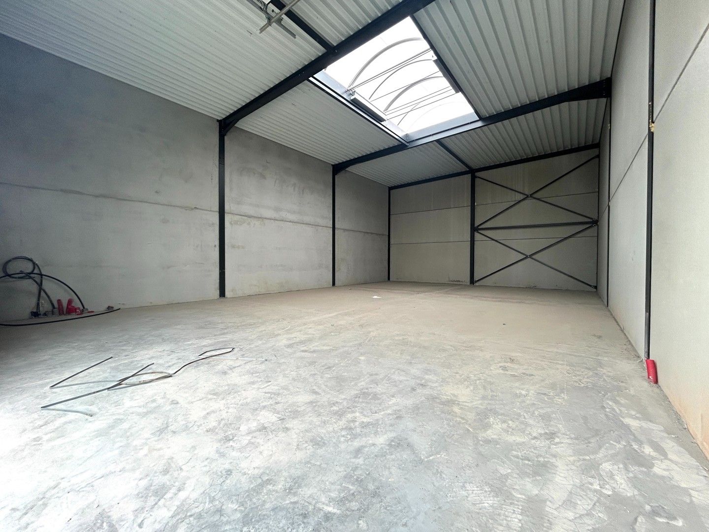 Uitstekend gelegen nieuwbouw KMO-unit te Clarysse Business Park Pittem! foto 6