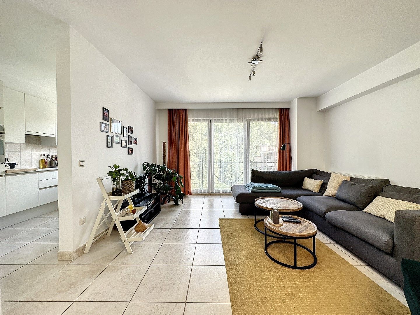 Ruim, lichtrijk appartement nabij centrum Leuven! foto 5