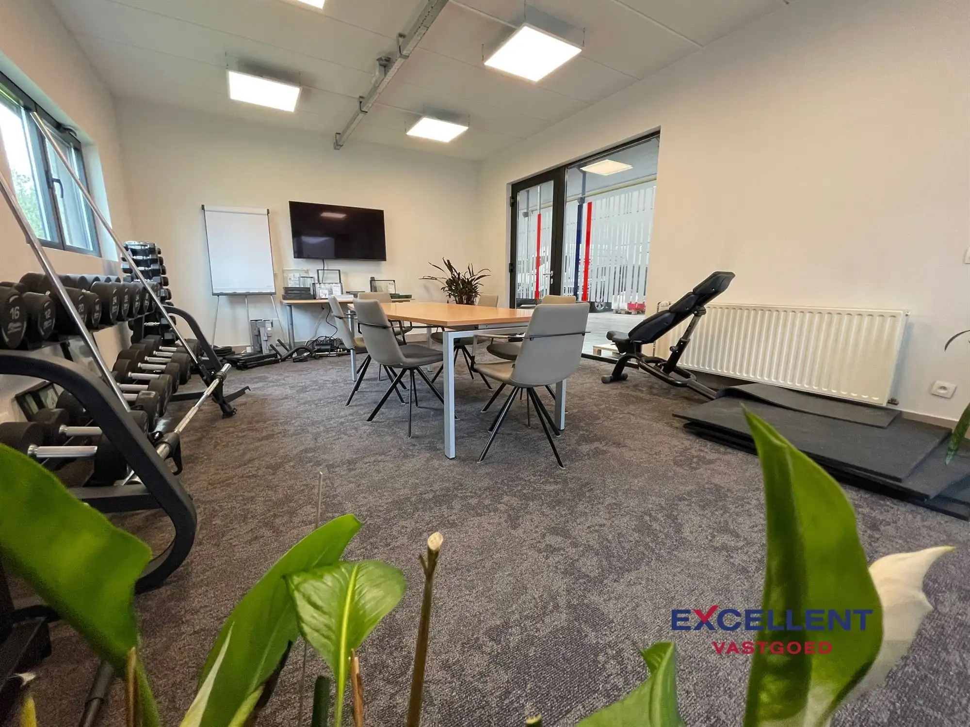 Professionele industriële ruimte in Deinze te huur! foto 13