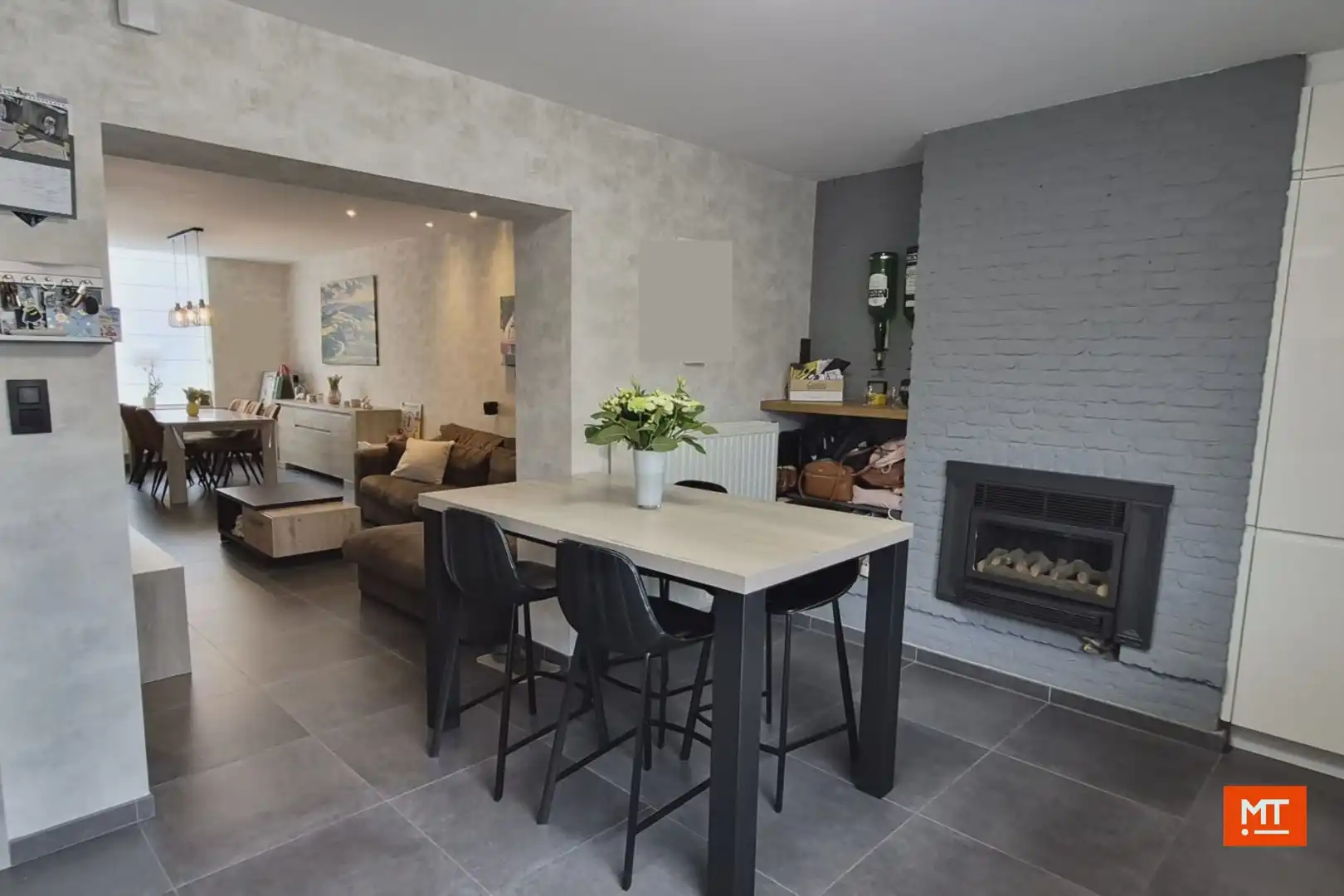 Halfopen woning te huur in centrum Zonnebeke foto {{pictureIndex}}