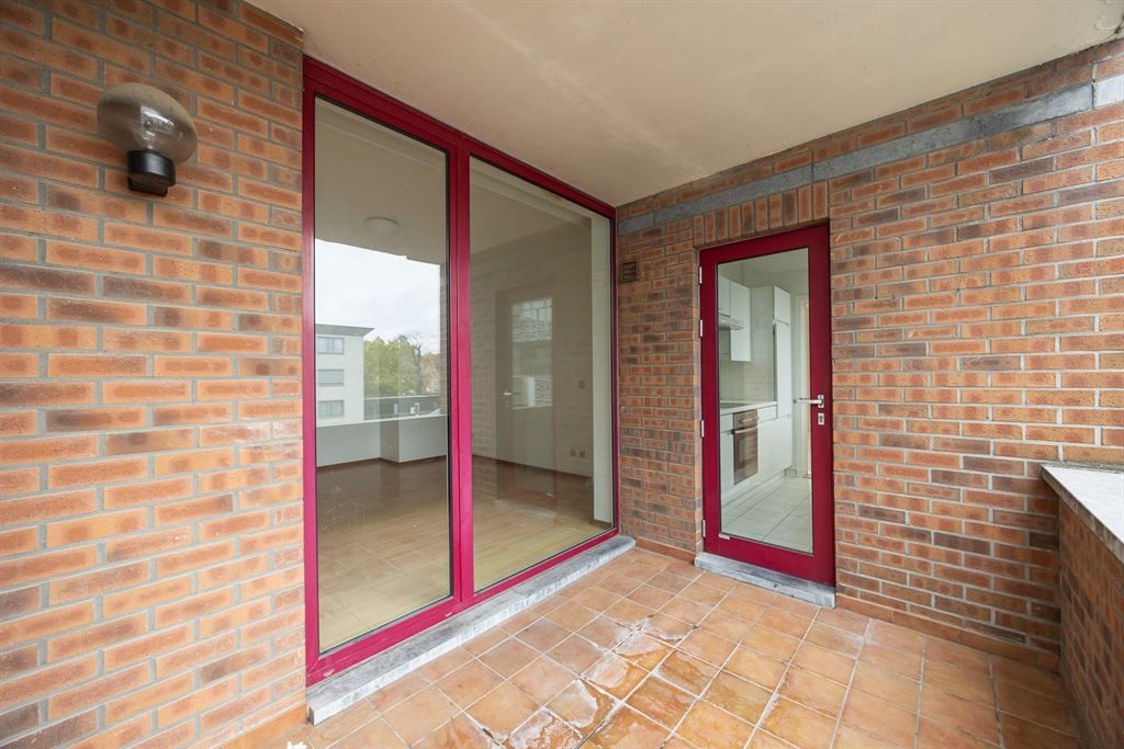 Lichtrijk appartement met 2 slaapkamers in centrum Leuven foto 11