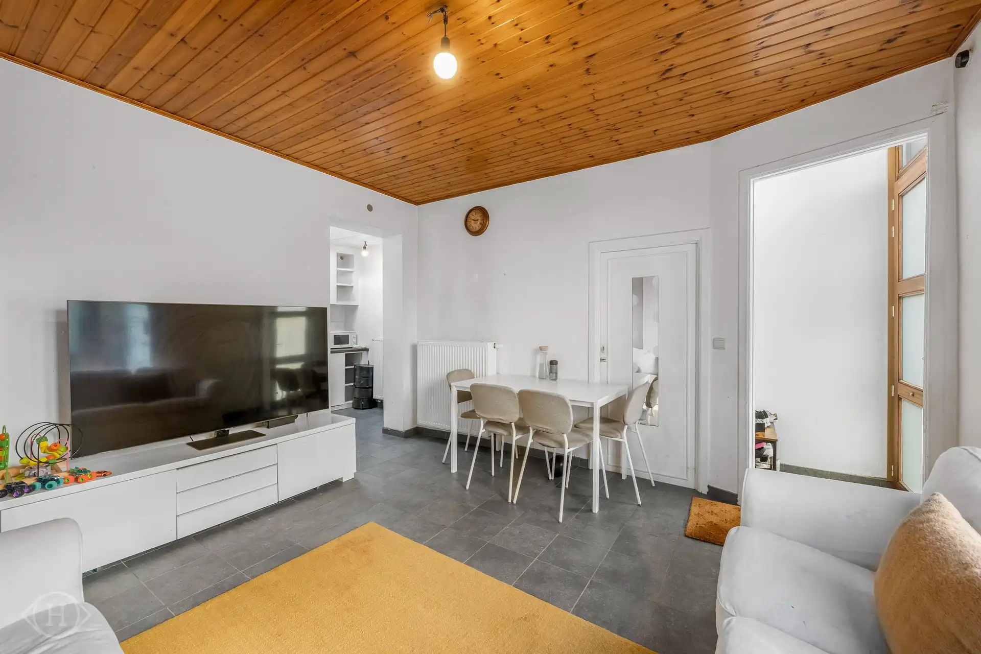 Gezellige rijwoning met 2 slaapkamers nabij centrum Leuven foto 4