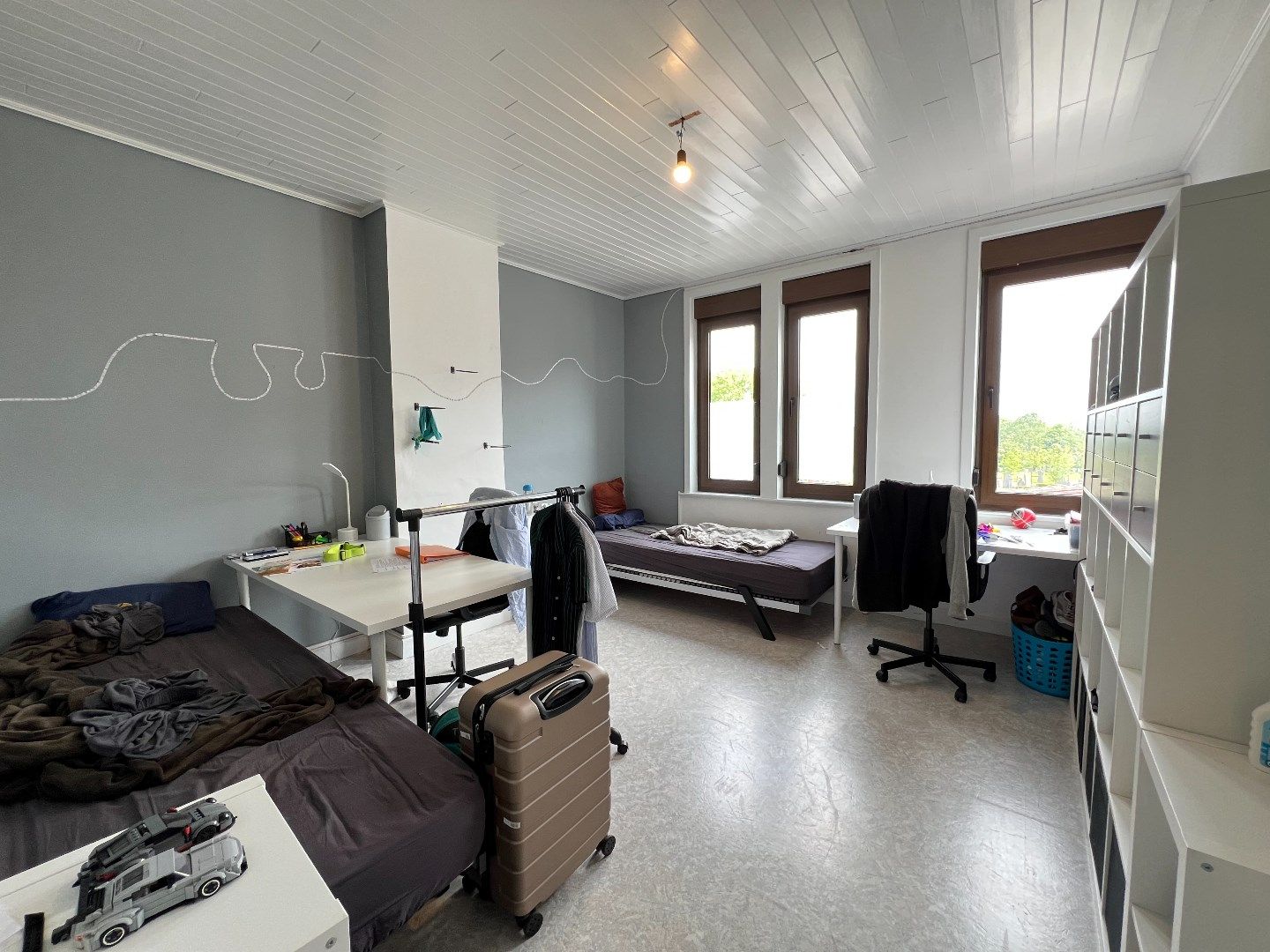 Ruime gezinswoning met tuin foto 8