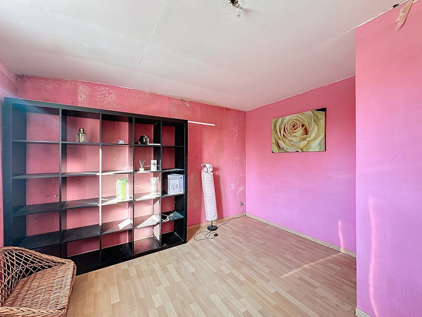 Ruime Gezinswoning met Zonnige Tuin en Renovatiepotentieel foto 17