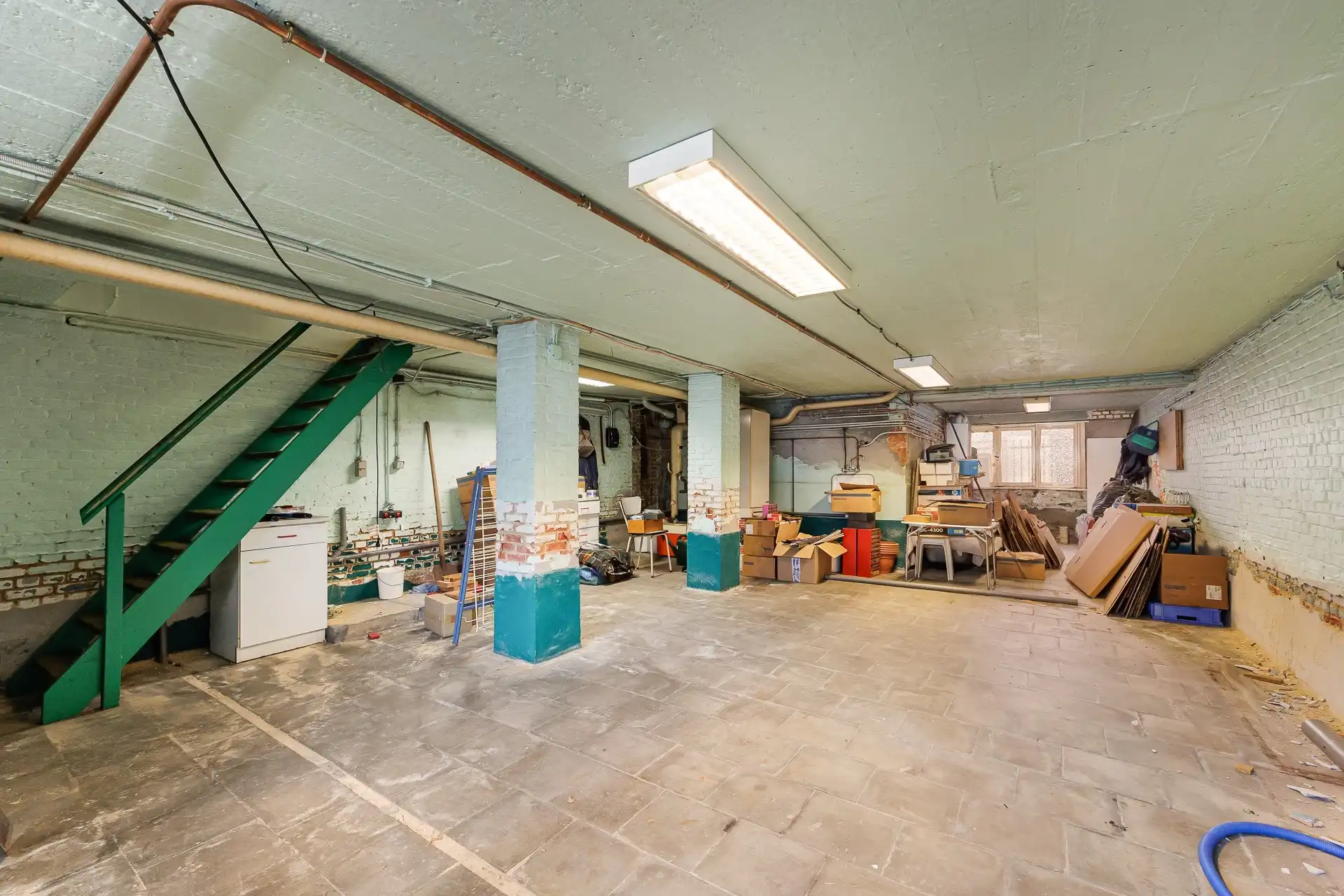 Woning met veel potentieel in rustige straat in Deurne-Oost foto 25