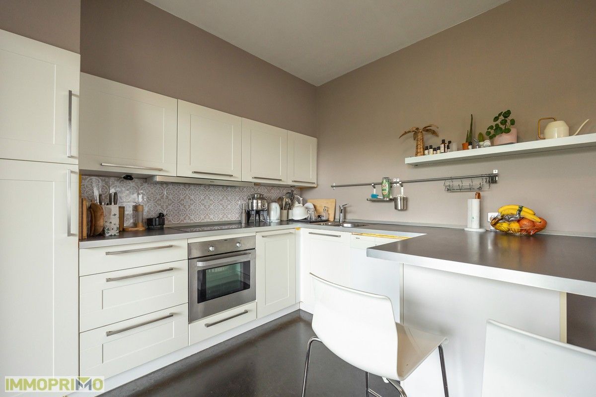 Ruim appartement met 3 slaapkamers op de 2e verdieping en ruim terras van 12 m2 foto 6