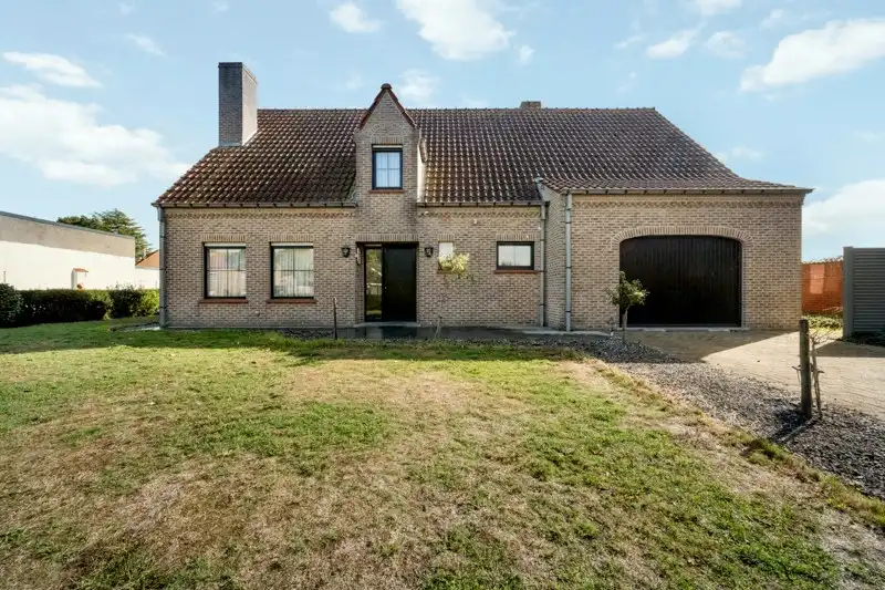 Charmante alleenstaande woning met zuid gerichte tuin foto 2