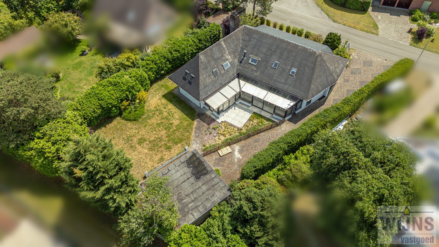 "OPENHUIS" op donderdag 26/06 van 18u tot 19u30!! Prachtige en ruime villa met mogelijk zes slaapkamers gelegen op een toplocatie. foto 52