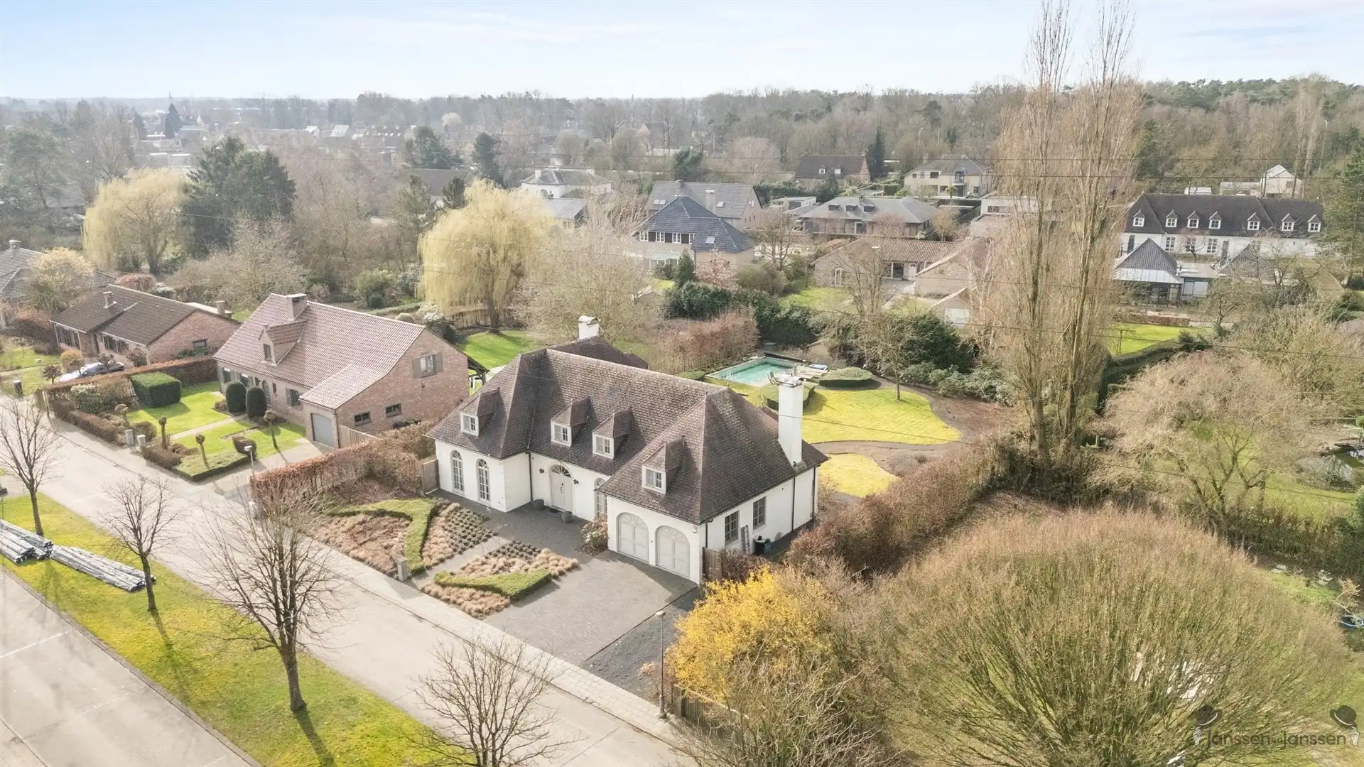 Prachtige villa op een perceel van 1.500m² in het groene Sint-Job. foto 31