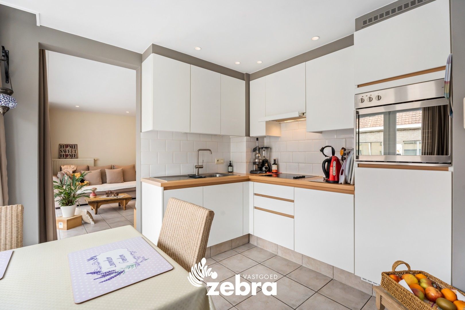 Instapklaar appartement met 2 slaapkamers in het centrum van Oostrozebeke! foto 5
