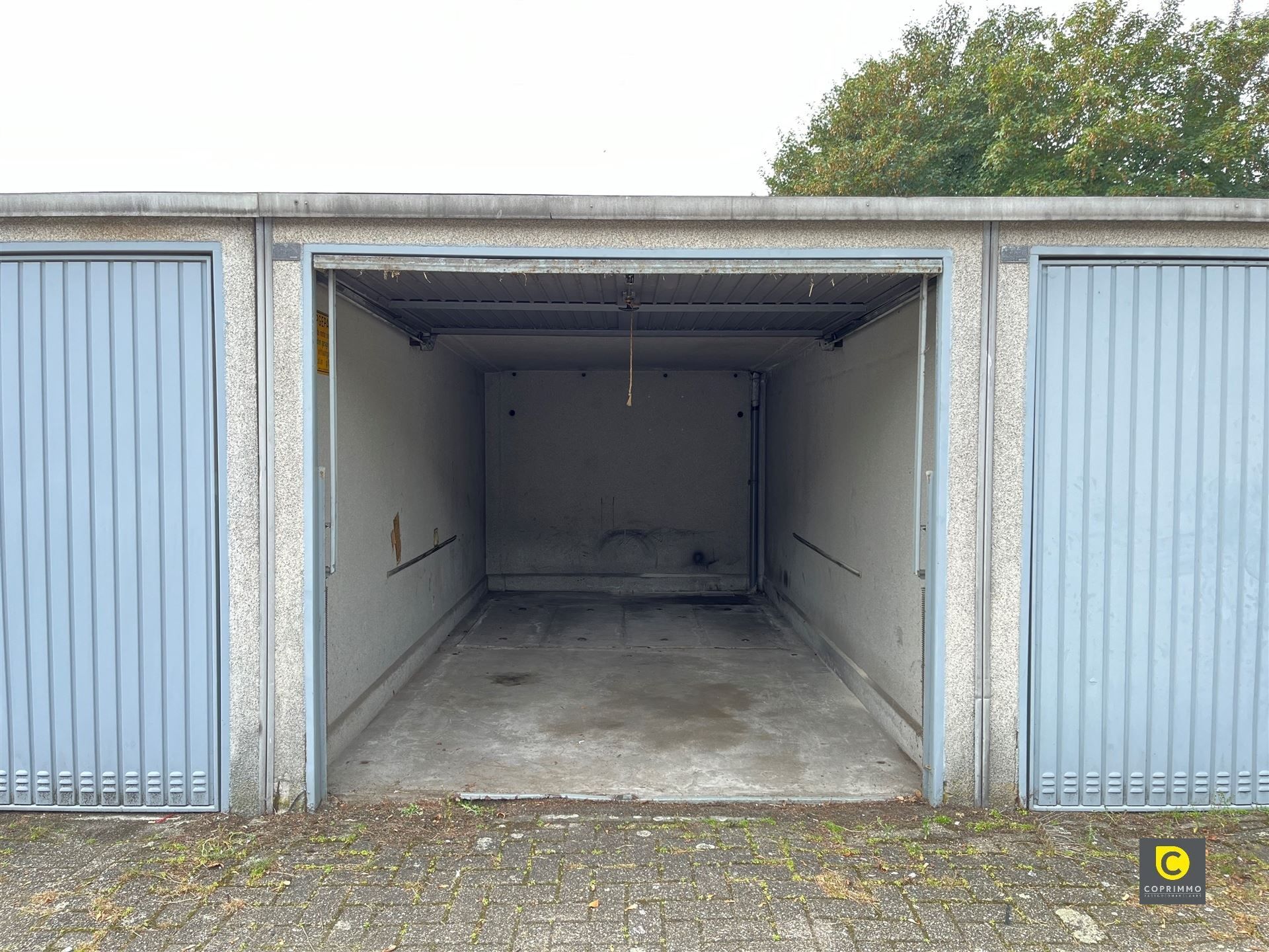 Bovengrondse garagebox op centrale locatie!  foto 5