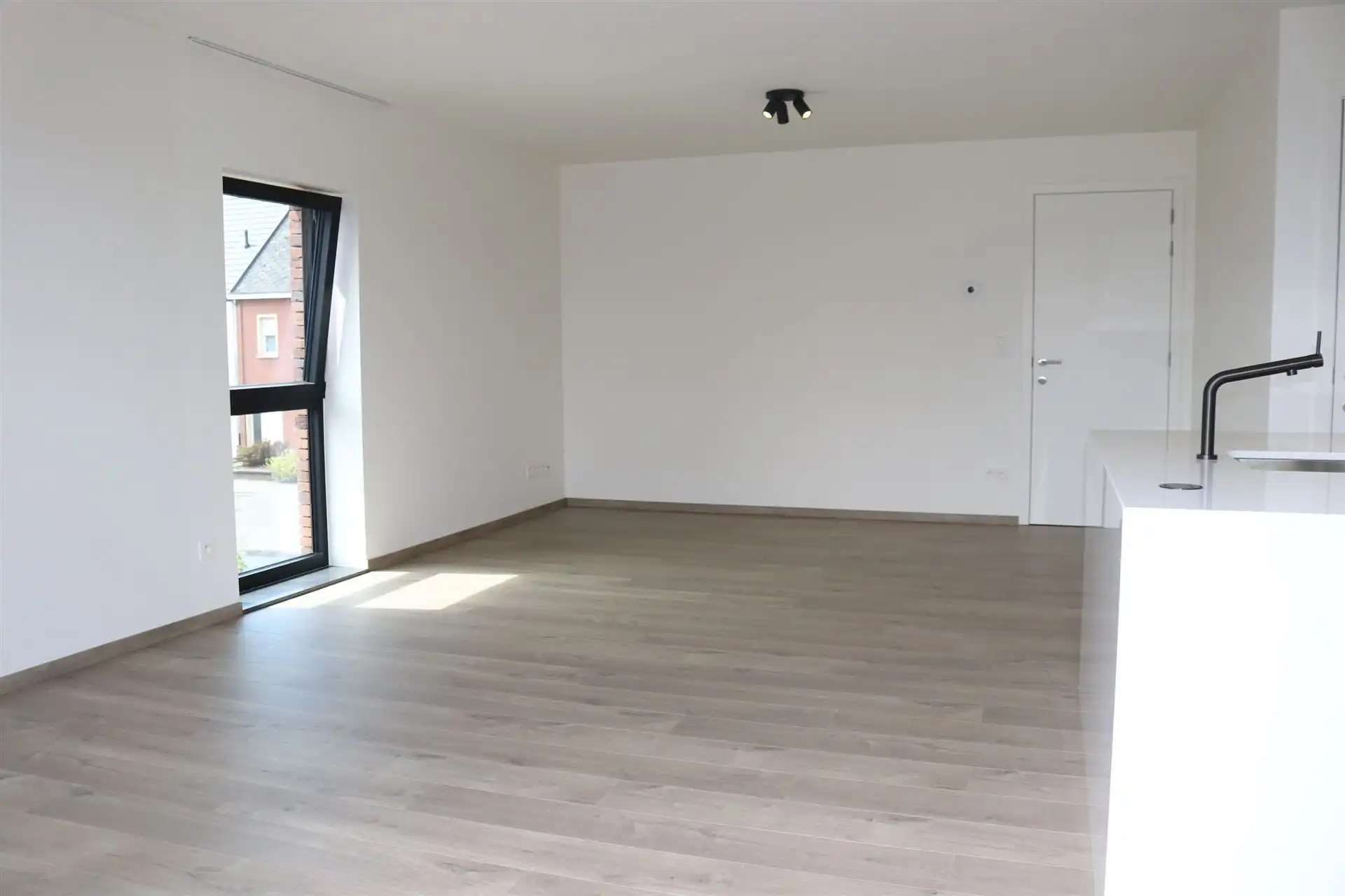 Appartement met 1 slaapkamer en groot terras foto 7