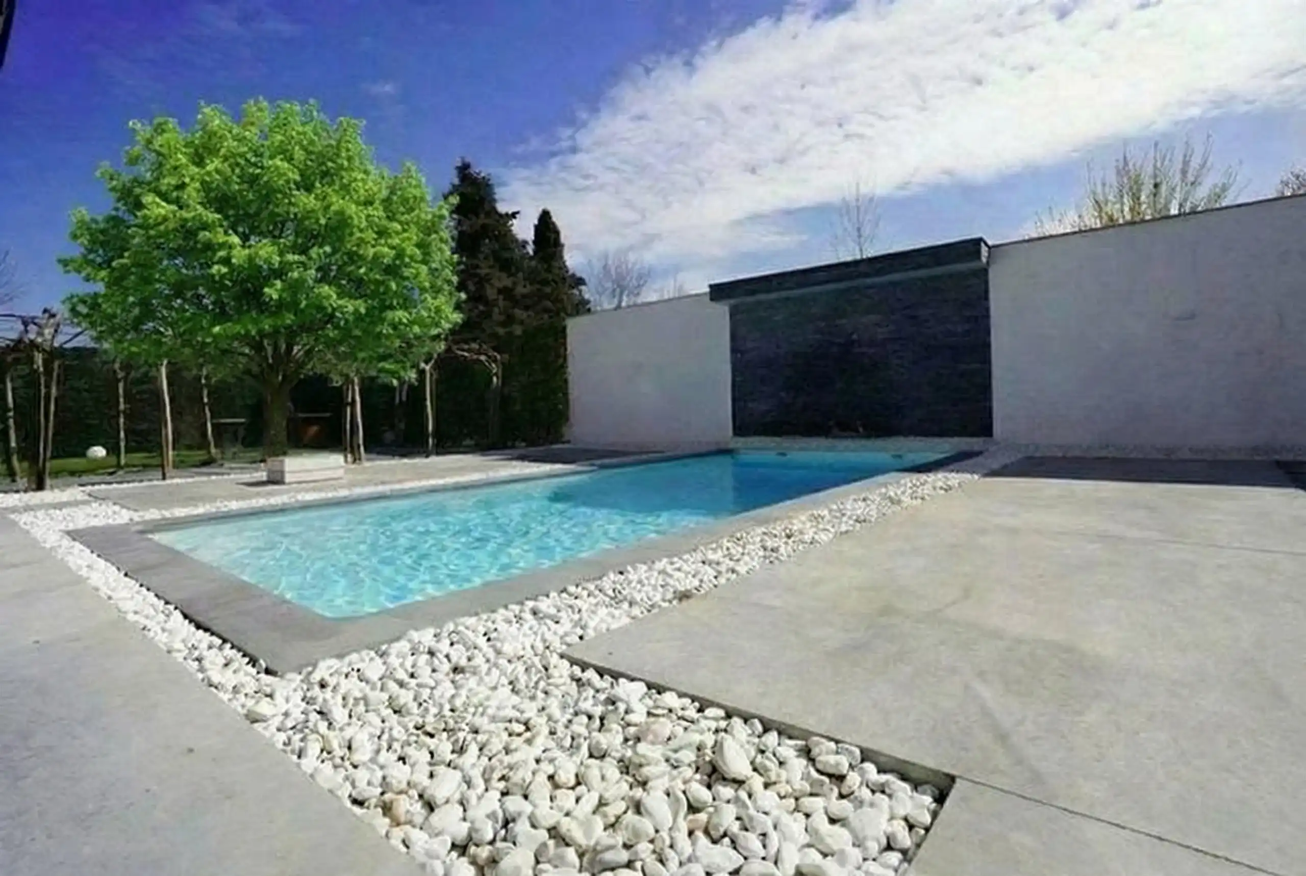 Grote gezinseigendom met 5 SLPK - BUREEL - ZWEMBAD! foto 3