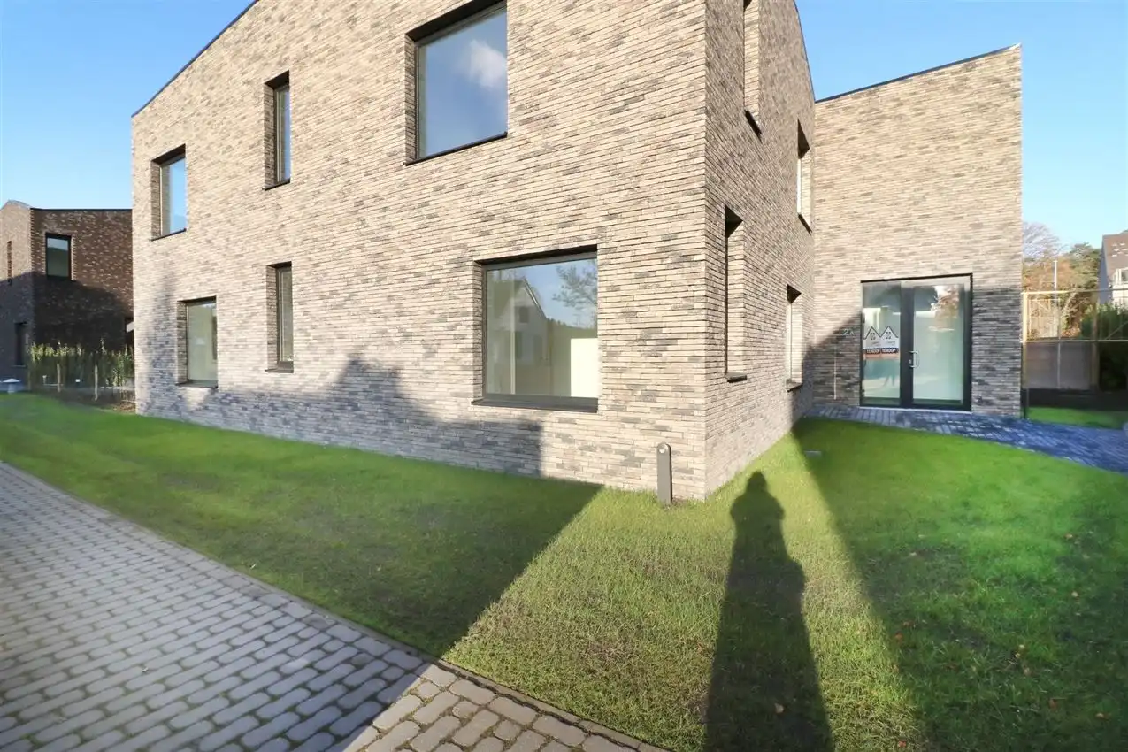 Gelijkvloers appartement, 2 slpk., autostaanplaats foto 50