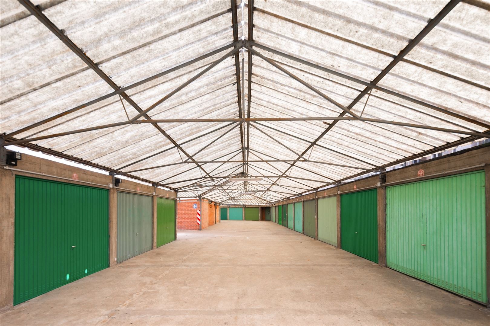 Ruim gerenoveerd appartement (177 m²) met terrassen  foto 19