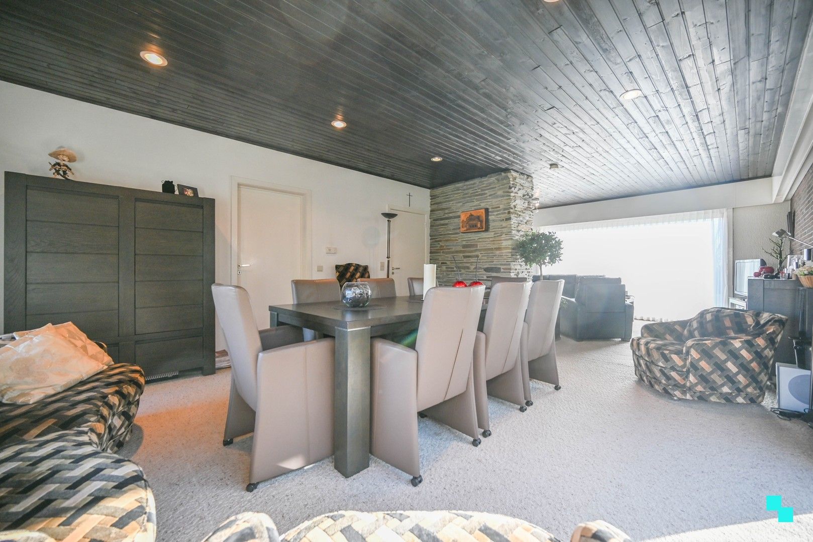 Charmante bungalow met landelijk uitzicht in Moen foto 8