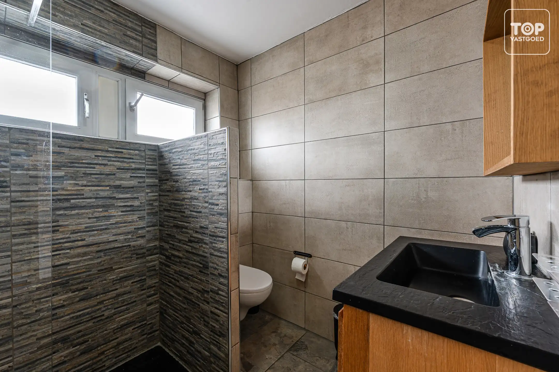 Instapklare woning met tuin vlakbij het Voorhavenpark. foto 39