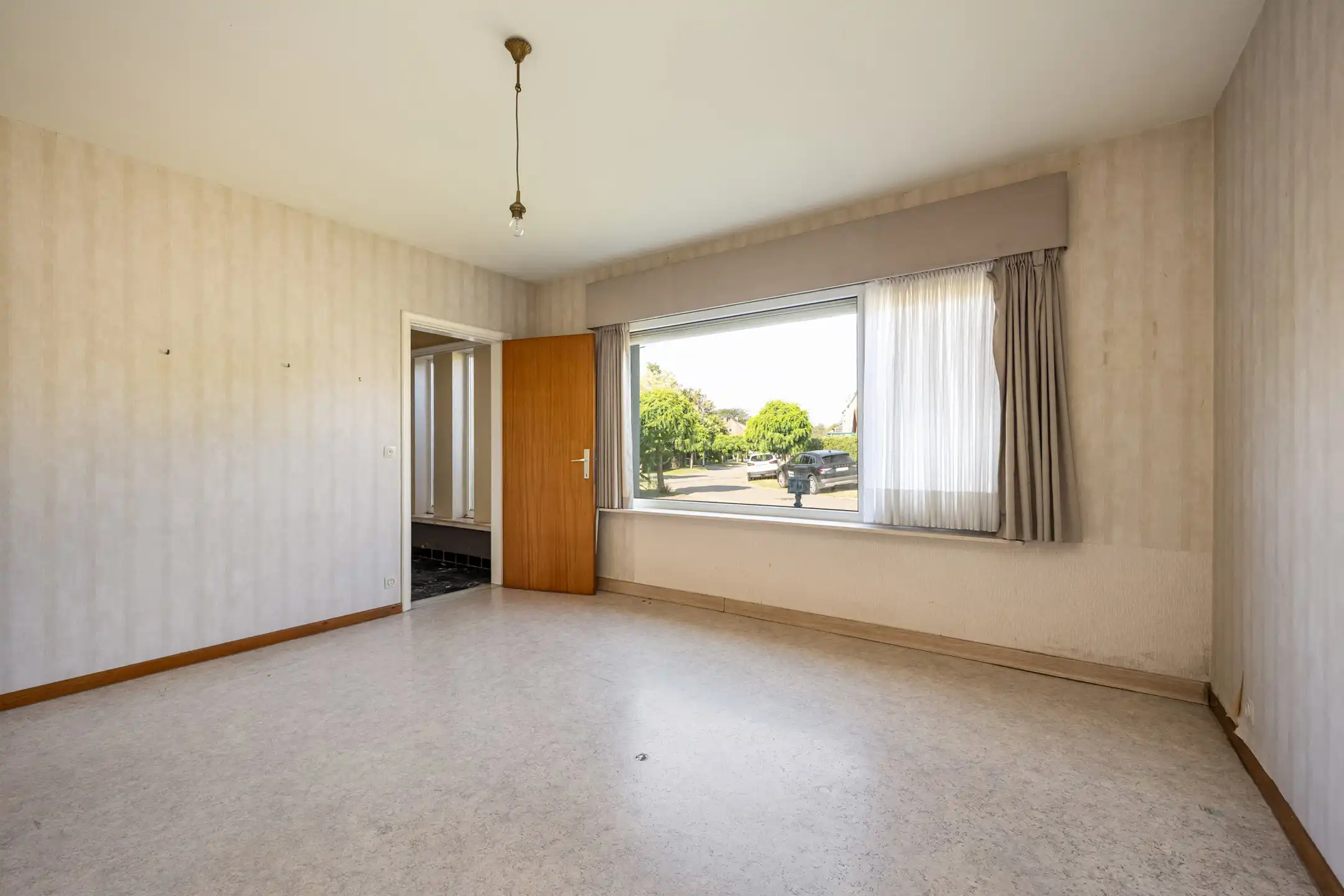 Zeer gunstig gelegen gelijkvloerswoning met 2 slpk op 723 m² foto 17