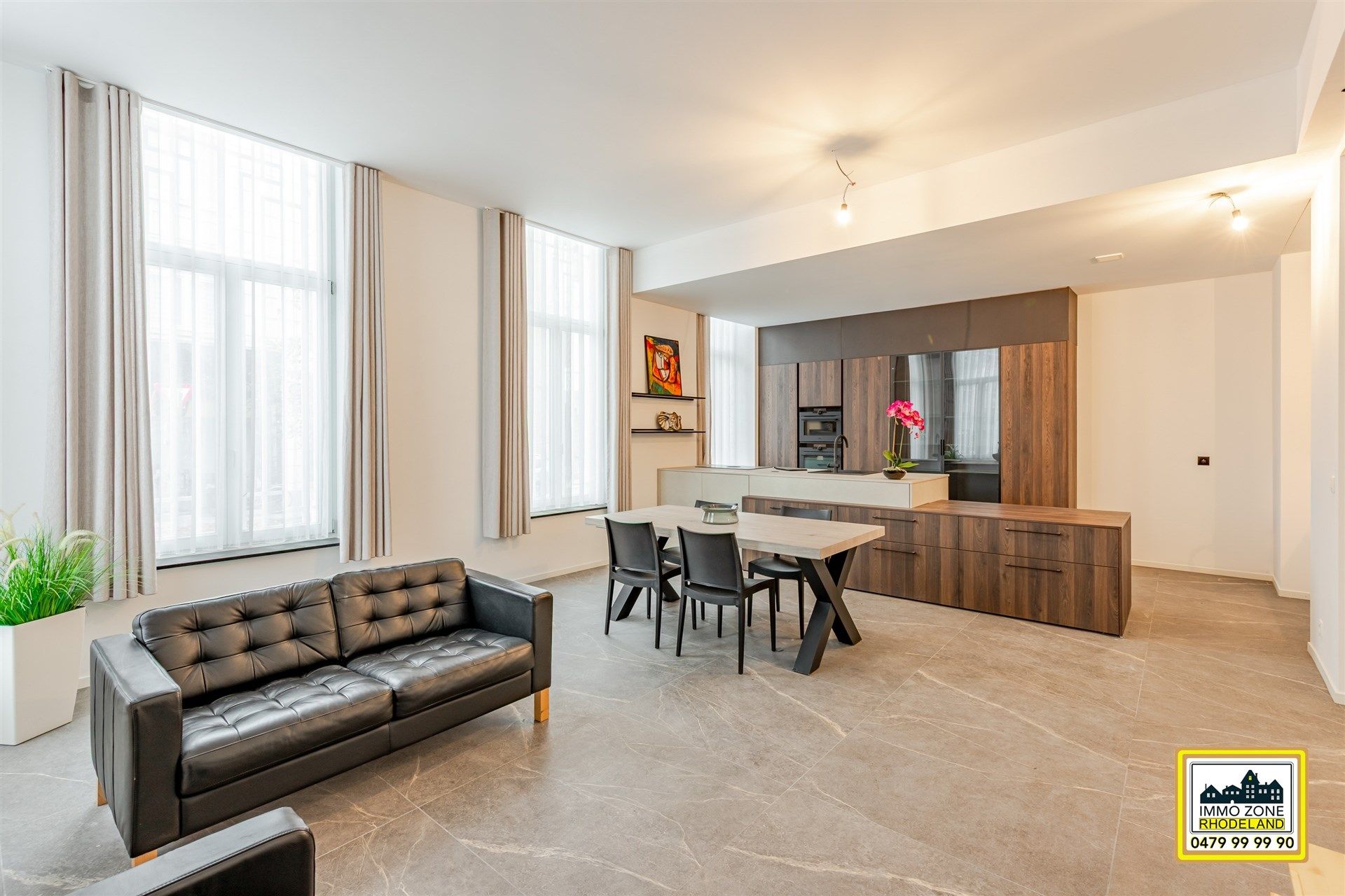 Prachtig gerenoveerd appartement in historisch pand. foto 10