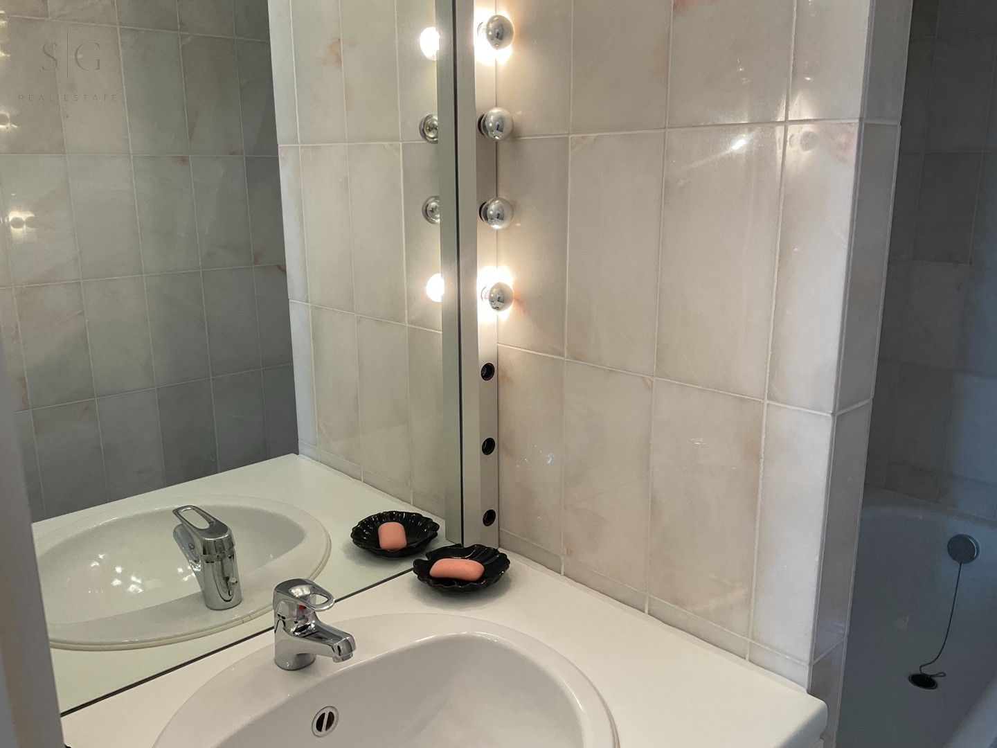 Prachtig appartement met  adembenemend frontaal zeezicht , 2 slaapkamers én 2 badkamers foto 30