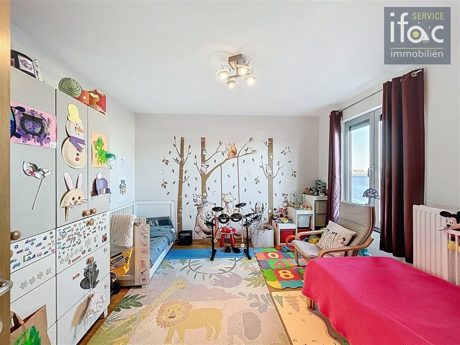 Moderne duplex met terras en parkeerplaats foto 6