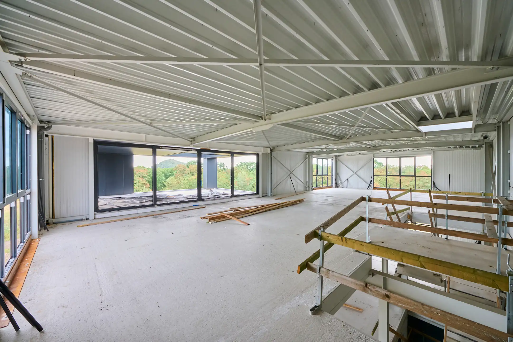 TE KOOP GENK: KMO-unit | kantoren | woonst - Kompellaan foto 16