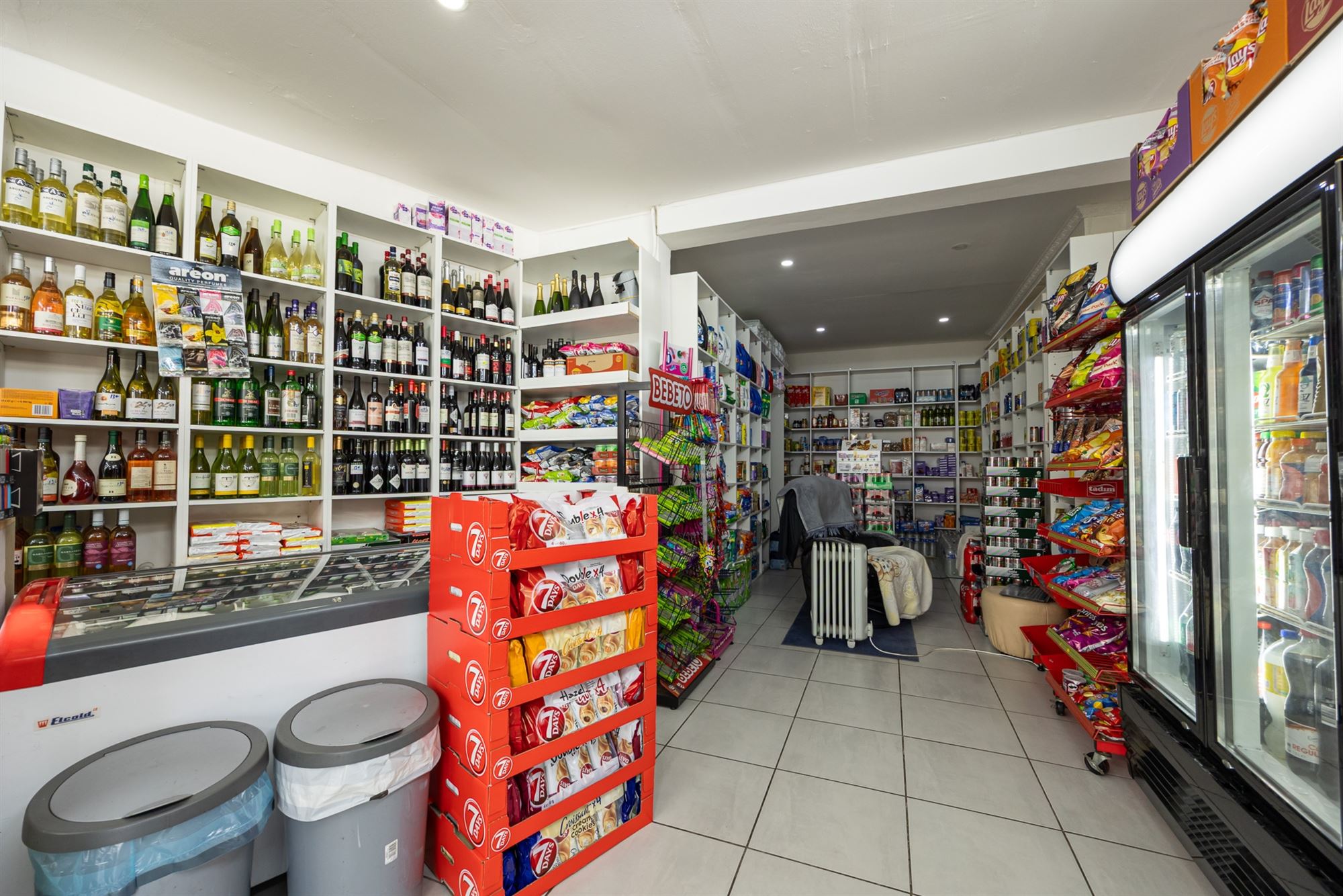 Opbrengsteigendom met 3 units nabij Park Spoor Noord  foto 18